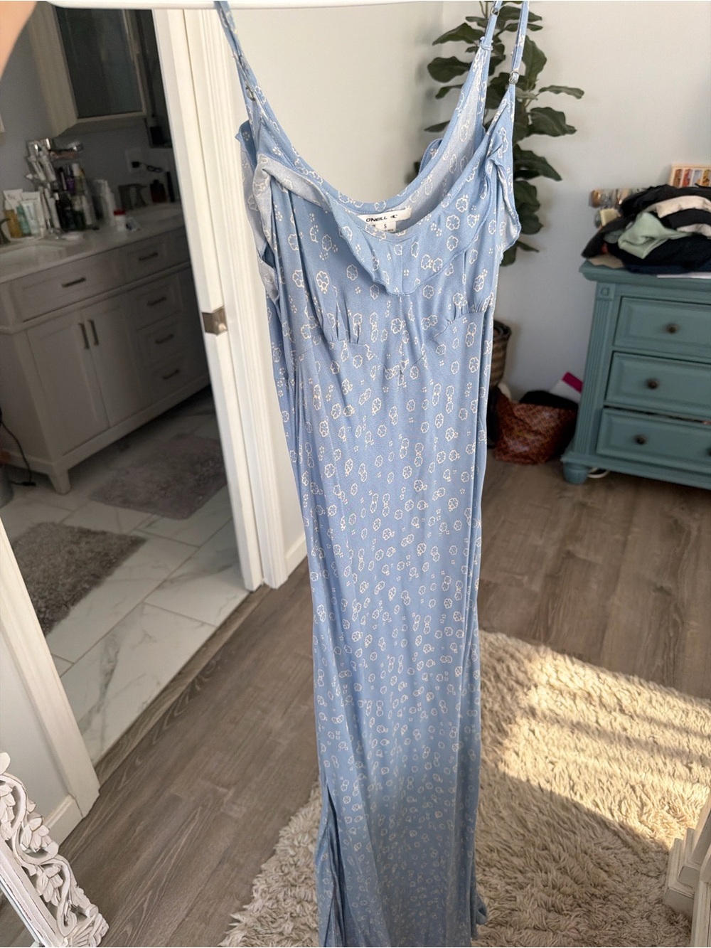 O'Neill Light Blue Floral Maxi Dress size 2 light and flowy